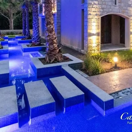 Boho Cascadas Family アパート サニービーチ